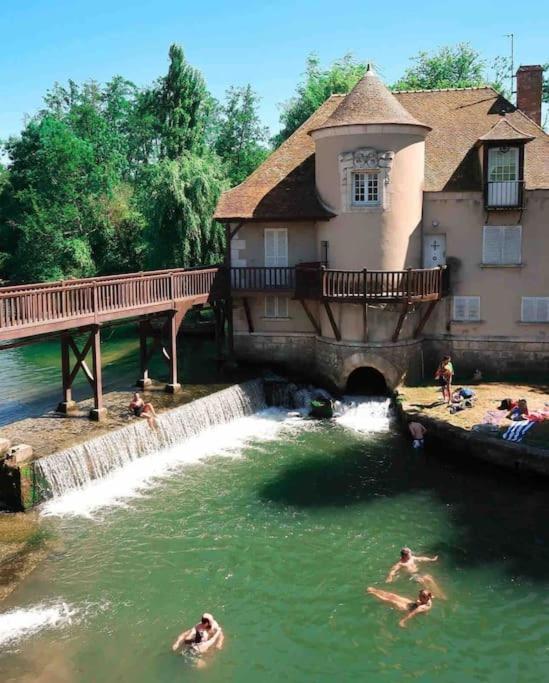 Beautiful F2 Apartment 5 Stops By Train From Paris Moret-sur-Loing Luaran gambar